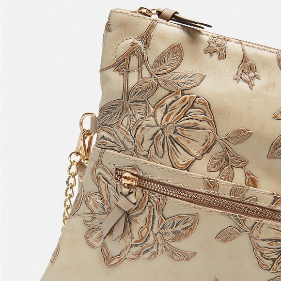 Italian Ivory Leather Crossbody/Clutch Handbag by Cuoieria Fiorentina - Picture 4 of 5